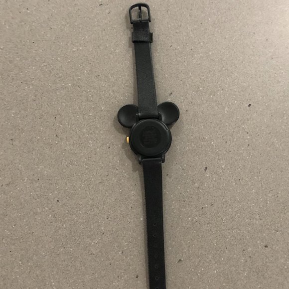 Disney Lorus Mickey Mouse Black Plastic Face Watch - Picture 2 of 3